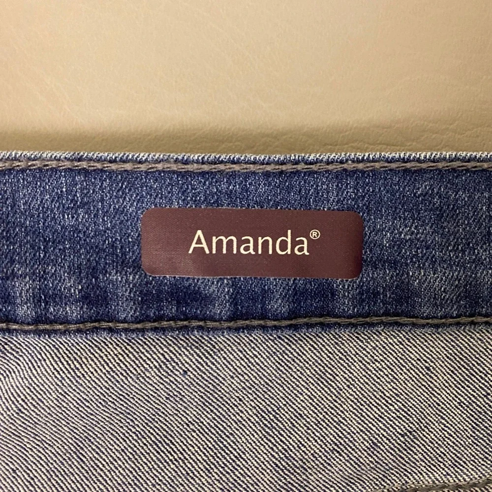 Gloria Vanderbilt gloria vanderbilt